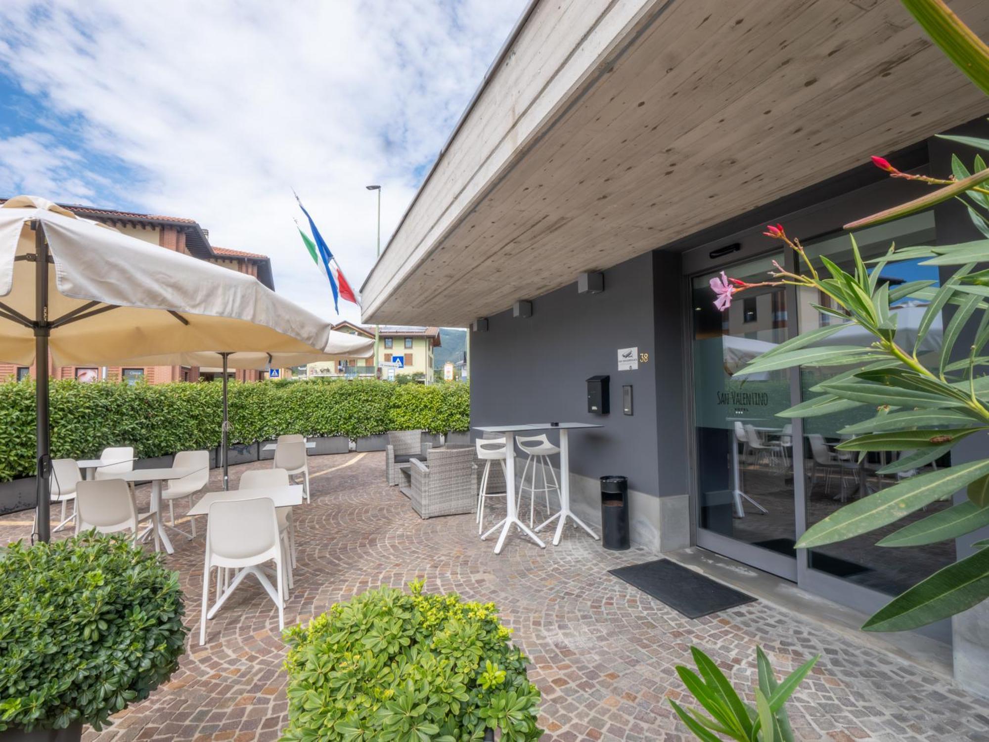San Valentino Hotel Villa di Serio Exterior photo